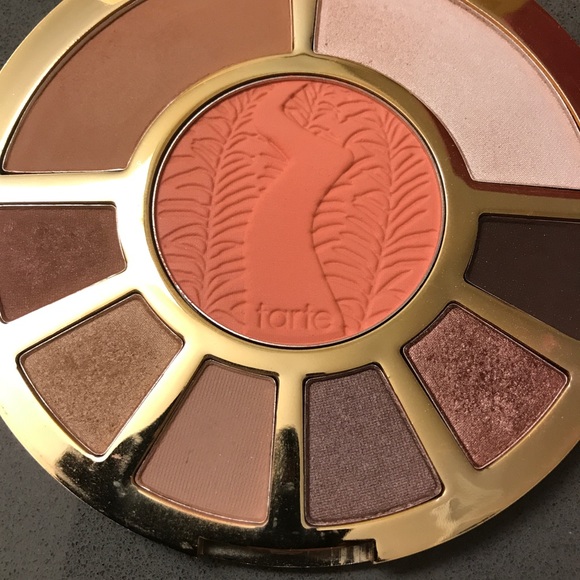 Other - Tarte “Showstopper” Palette